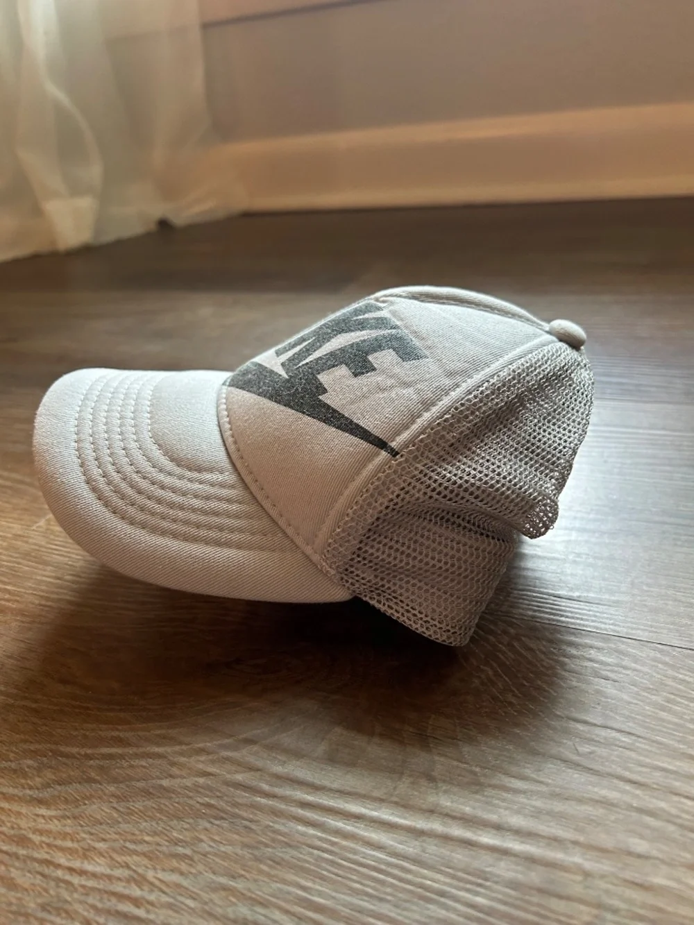 Nike ike trucker